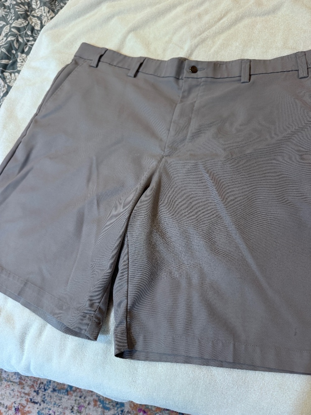 Calloway Golf Shorts size 42